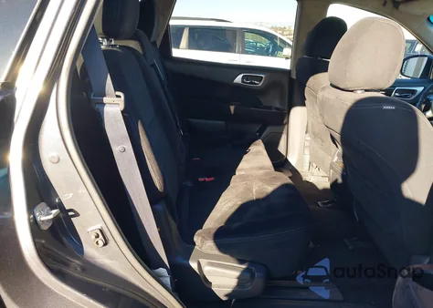 2014 Nissan Pathfinder S из США, поврежденный, VIN 5N1AR2MM4EC684703